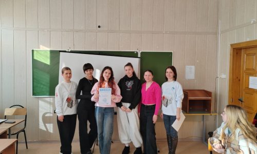 Квиз-игра: «Р.И.С.К. Высота 102.0»